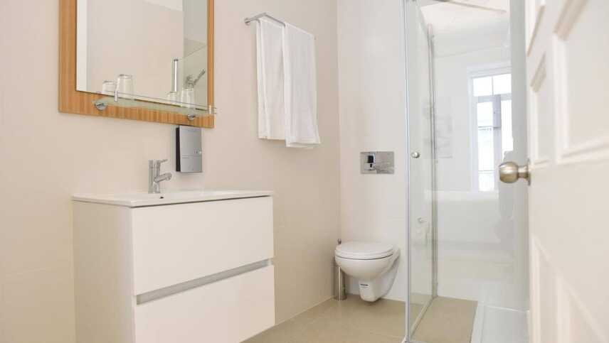 International-azores-boutique-hotel-bad