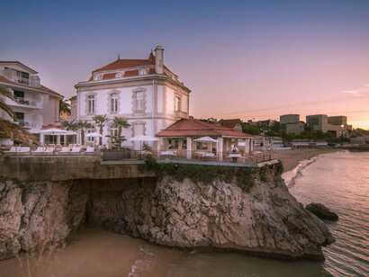 The-albatroz-hotel-gallerygc-new sunrise1
