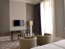 Hotel do Colegio auf Sao Miguel, elegante und helle Zimmer mit modernem Komfort und entspannendem Ambiente für einen erholsamen Aufenthalt.