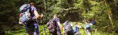 Entdecken Sie auf Ihren Sao Miguel Wanderungen die Azoren Insel zu Fuß: unsere geführten Wanderungen werden Ihr Herz erobern. Kultur erleben und Wandern: Sie haben Zeit, die historische Azoren Hauptstadt Ponta Delgada zu entdecken.