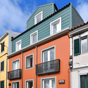 Casa-da-baia-fassade-zentral-pico