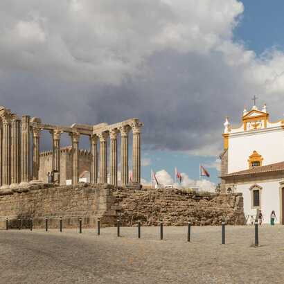 Photo-1693750034188-0ce3b87b17fb