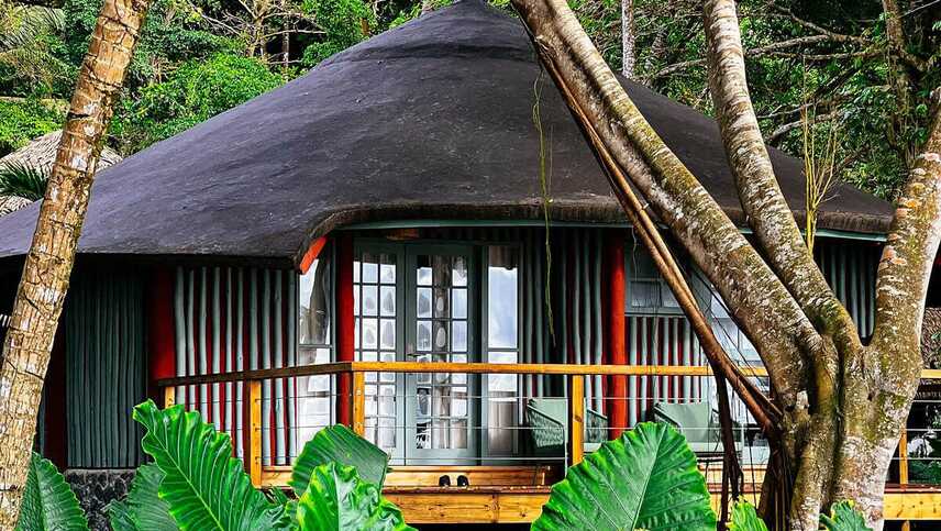 Principe-collection-hotels-and-resorts bom-bom-beach-resort bungalow-002