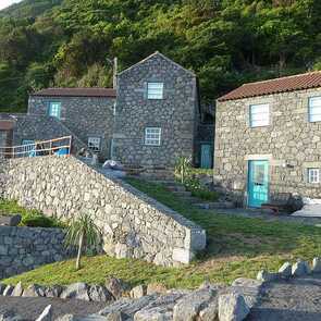 Abrigo-da-cascata-landhaus-traditionell-pico