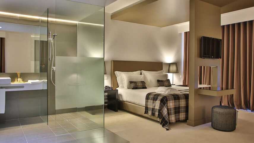 Hotel-delfim-douro-zimmer-bad