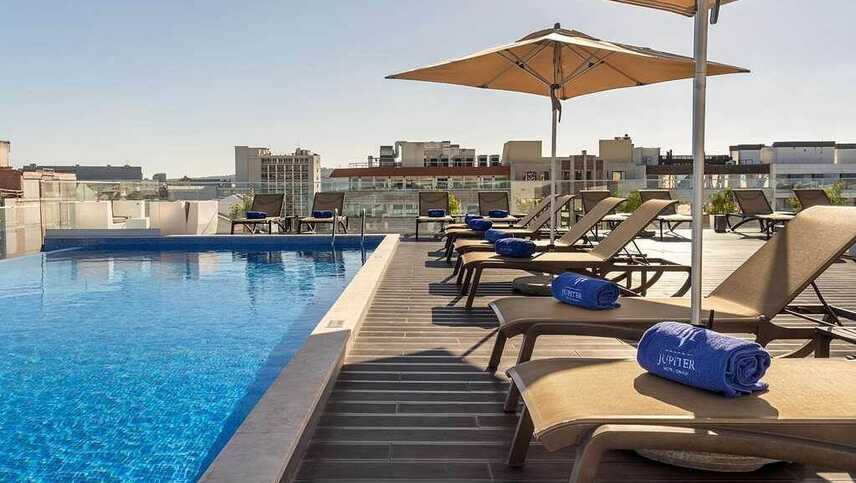 Jupiter-pool-outdoor1