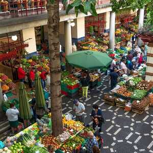 Innenhof der Markthalle in Funchal