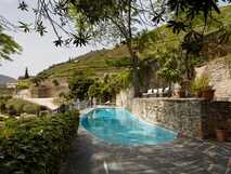 Quinta de la Rosa - Ein beliebtes Weingut eingebettet in die bezaubernde Landschaft des Douro-Tals