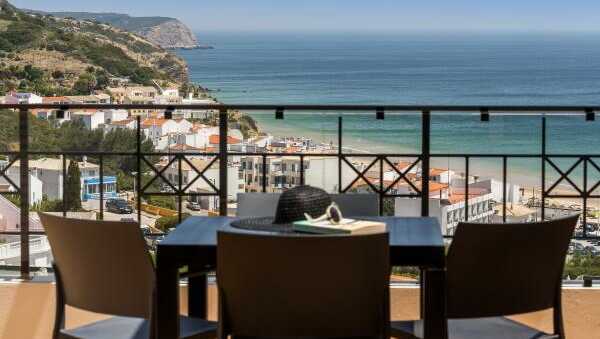 Salema Beach Blick