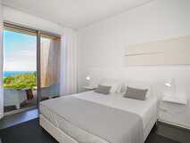 Mosteiros Place – Modernes, helles Zimmer mit Balkon und Meerblick auf São Miguel, perfekt für entspannte Tage.