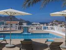 The Casamarel- Außenpool auf der Dachterrasse mit einem herrlichen Ausblick auf Mindelo