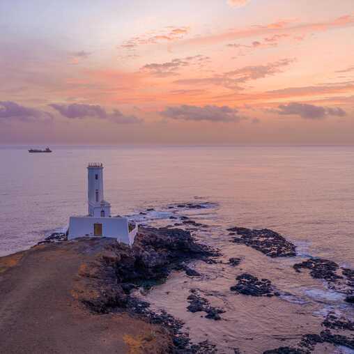 Der Leuchtturm Dona Maria Pia ist eines der Wahrzeichen von Praia auf Hauptstadt der Insel Santiago