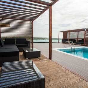 Hotel Perola Poolbereich