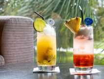 Apartamentos Acorsonho auf Sao Miguel, erfrischende Cocktails zum Entspannen in stilvollem Ambiente