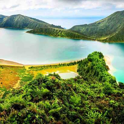 Wir wandern zu majestätischen Kraterseen auf Sao Miguel
