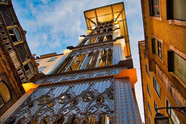 Ein Muss bei jeder Lissabon Städtereise - eine Fahrt mit dem Aufzug Elevator de Santa Justa.