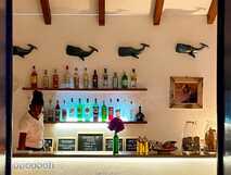 Spinguera Ecolodge auf Boa Vista – gemütliche Bar mit tropischem Flair und liebevoller Dekoration