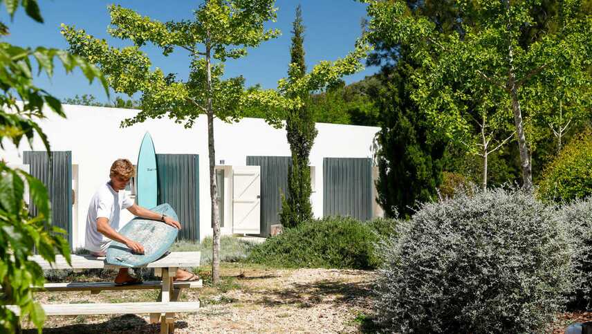 Portugal-alentejo-hotels-herdade-da-matinha-surflodge-1
