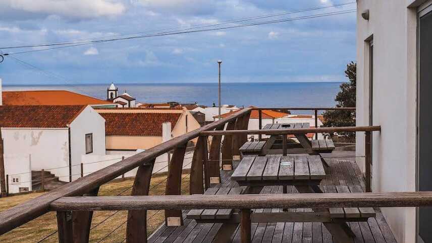 Guesthouse-comodoro-balkone