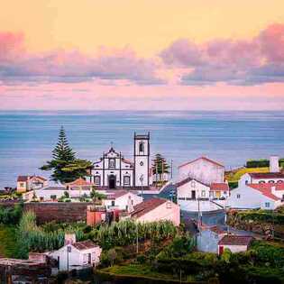 Nordeste-sao-miguel-kirche-meerblick