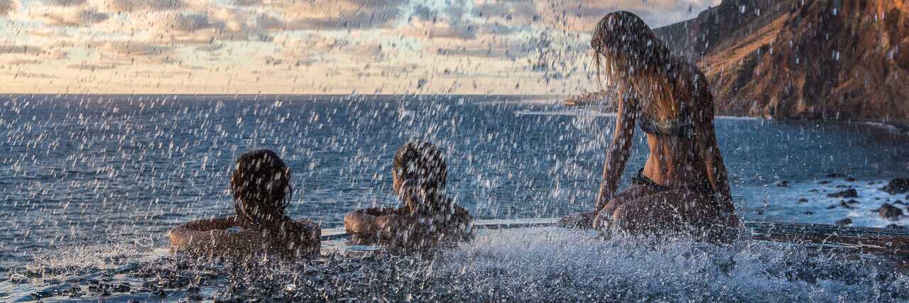 Madeira bietet Strände und Naturschwimmbecken zum Baden im Meer