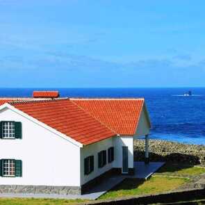Casas-da-cascata-ferienhaus-pico-meerblick