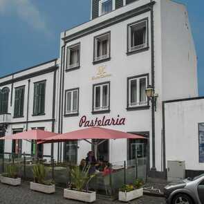 Hotel-horta-garden-stadthaus-mit-pastelaria