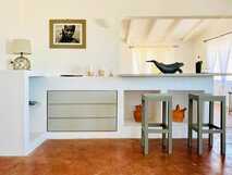 Spinguera Ecolodge auf Boa Vista, gemütliche und stilvoll eingerichtete Bar mit maritimem Flair für entspannte Stunden