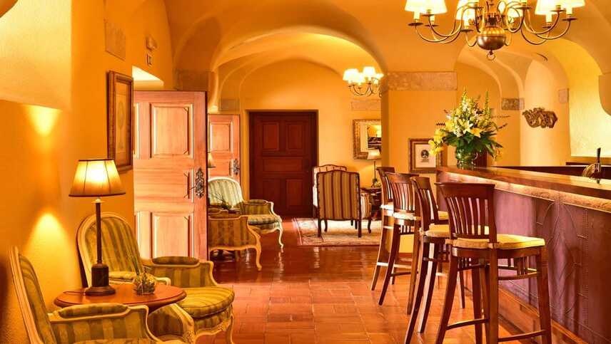 Pousada-hotel-palmela-bar