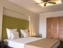 The Casamarel- Standard Suite mit Doppelbett und schöner Einrichtung