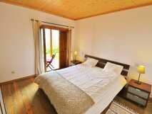 Quinta dos Curubas, gemütliches Zimmer mit rustikalem Charme und direktem Zugang zur Terrasse auf Sao Miguel.