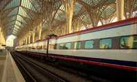 Die Bahnhöfe in Lissabon könnten unterschiedlicher nicht sein