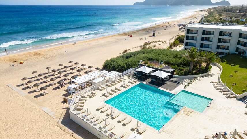 Vila-baleira-suites-2024-pool-2