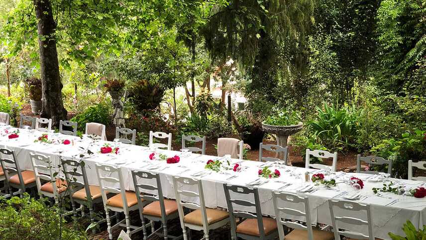 Villa-camelia-boutique-hotel-gartentafel