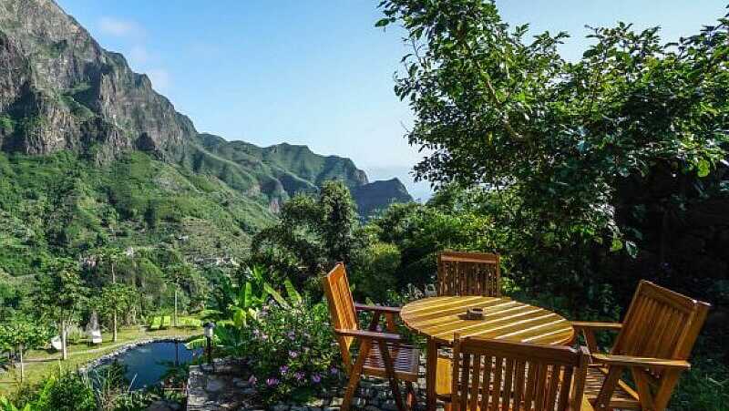 Aldeia-manga-casa-goiava