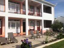 Apartamentos Sao Joao auf Faial, gemütliche und charmante Ferienwohnungen mit sonniger Terrasse und entspannter Atmosphäre