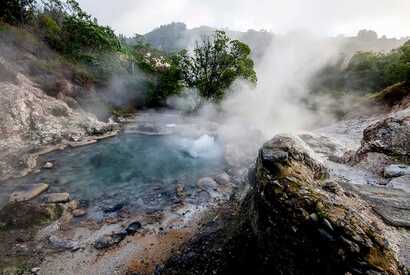 Vulkanische Phänomene in Furnas auf der Insel Sao Miguel