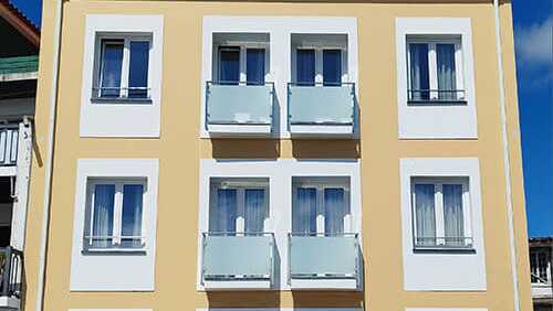 Horta-bay-fassade-faial