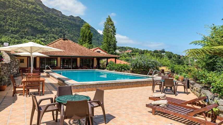 Villas-madeira-pool