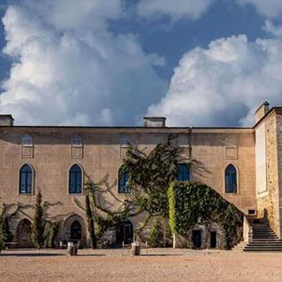 3f7f693a-97de-40f3-8799-631be4bca251 large