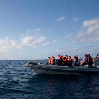 Bootstour-corvo-delfinbeobachtung