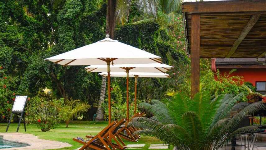 Omali-pool-595511811