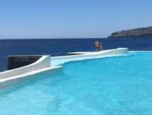 Meerwasserpool im Albatroz Beach Club auf Madeira