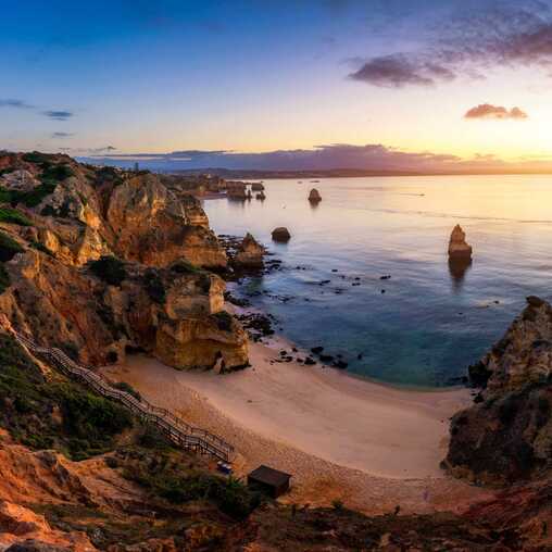 Küste von Portugal. Urlaub in Portugal am Meer.