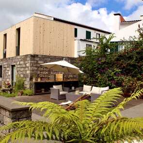 Casa-da-cisaltina-garten-terrasse-nordeste-sao-miguel