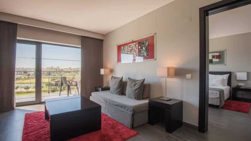 Vila-gale-lagos-hotel zimmer