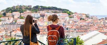 Schoene-aussichten-auf-den-fluss-tejo-lissabon-staedtereise