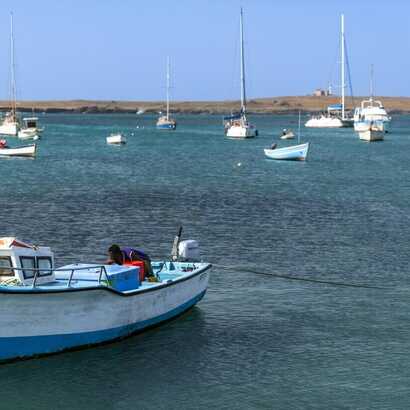 Bootstour-ilheu-de-sal-rei-boavista