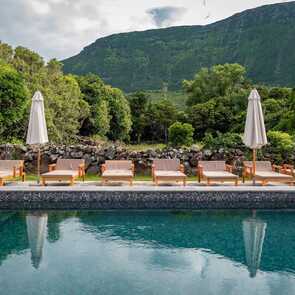 Hotel-aldeia-da-cuada-pool-terrasse