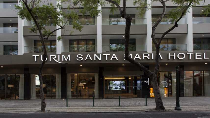 Turim-santa-maria-fachada